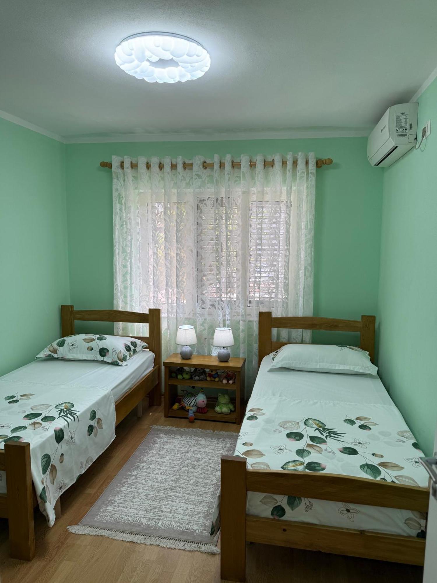 Sweet Escape * Shkodër